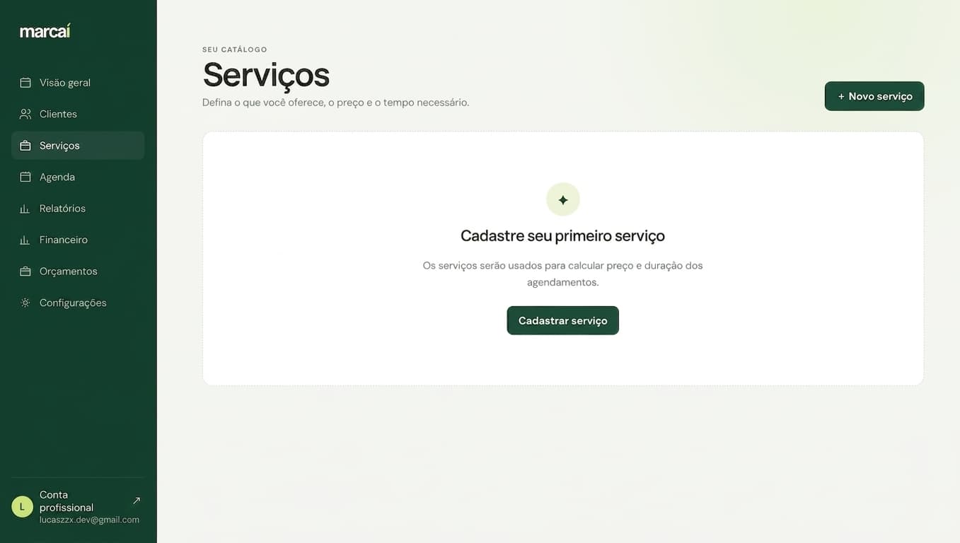 Catálogo de serviços do Marcaí com preço, duração e status.
